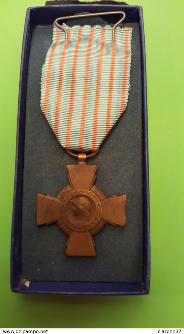 Croix  Du Combattant , Guerre 1939-1945 - France