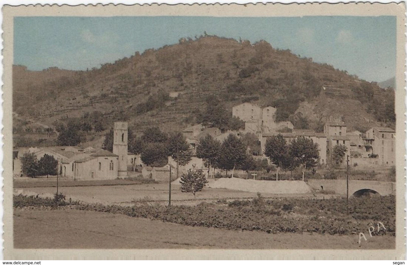 SAINT ETIENNE D'ESTRECHOUX   VUE GENERALE - Autres & Non Classés