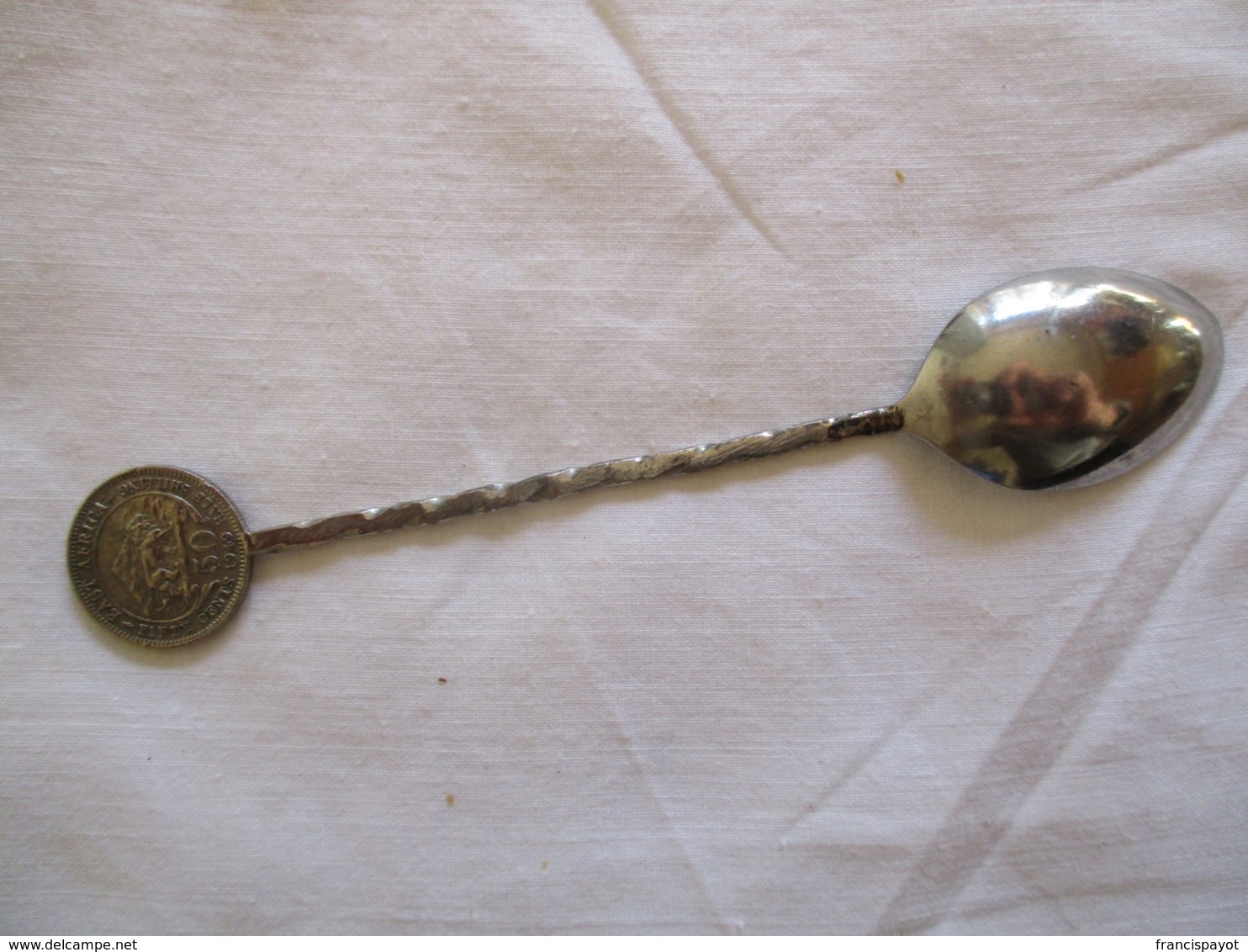 Spoon Made With A Coin Of The British East Africa - Löffel