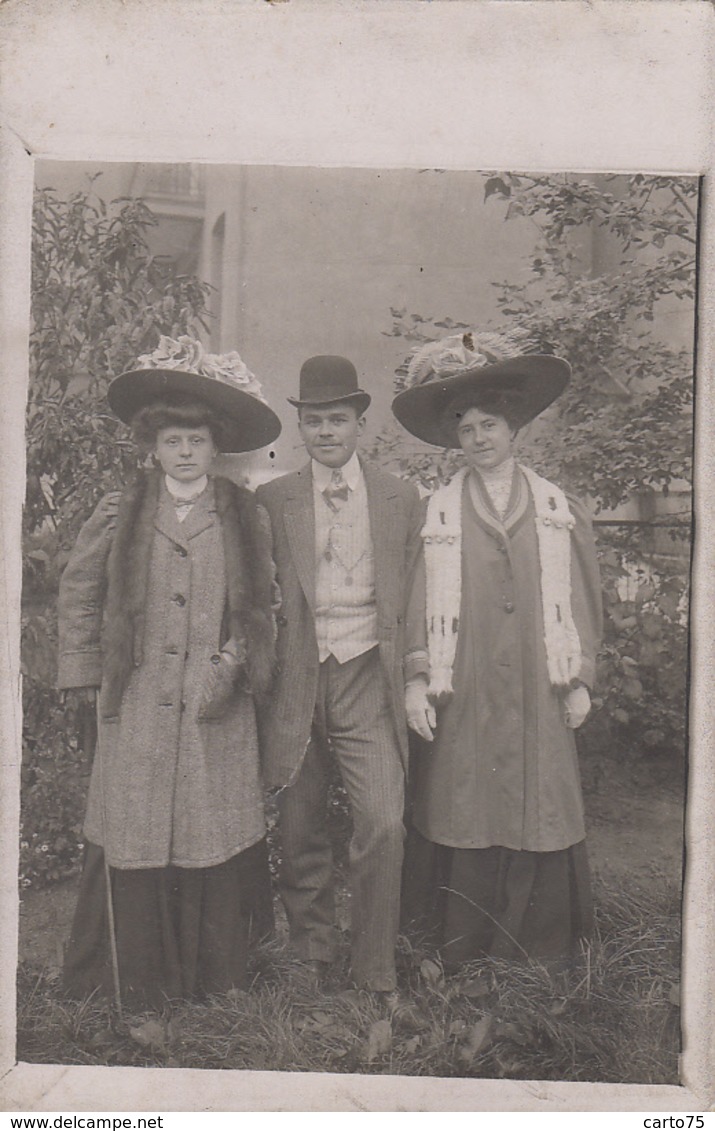 Mode - Carte-Photo - Femmes Homme - Chapeaux - Oblitérations 1908 Renaix Pecq - Mode