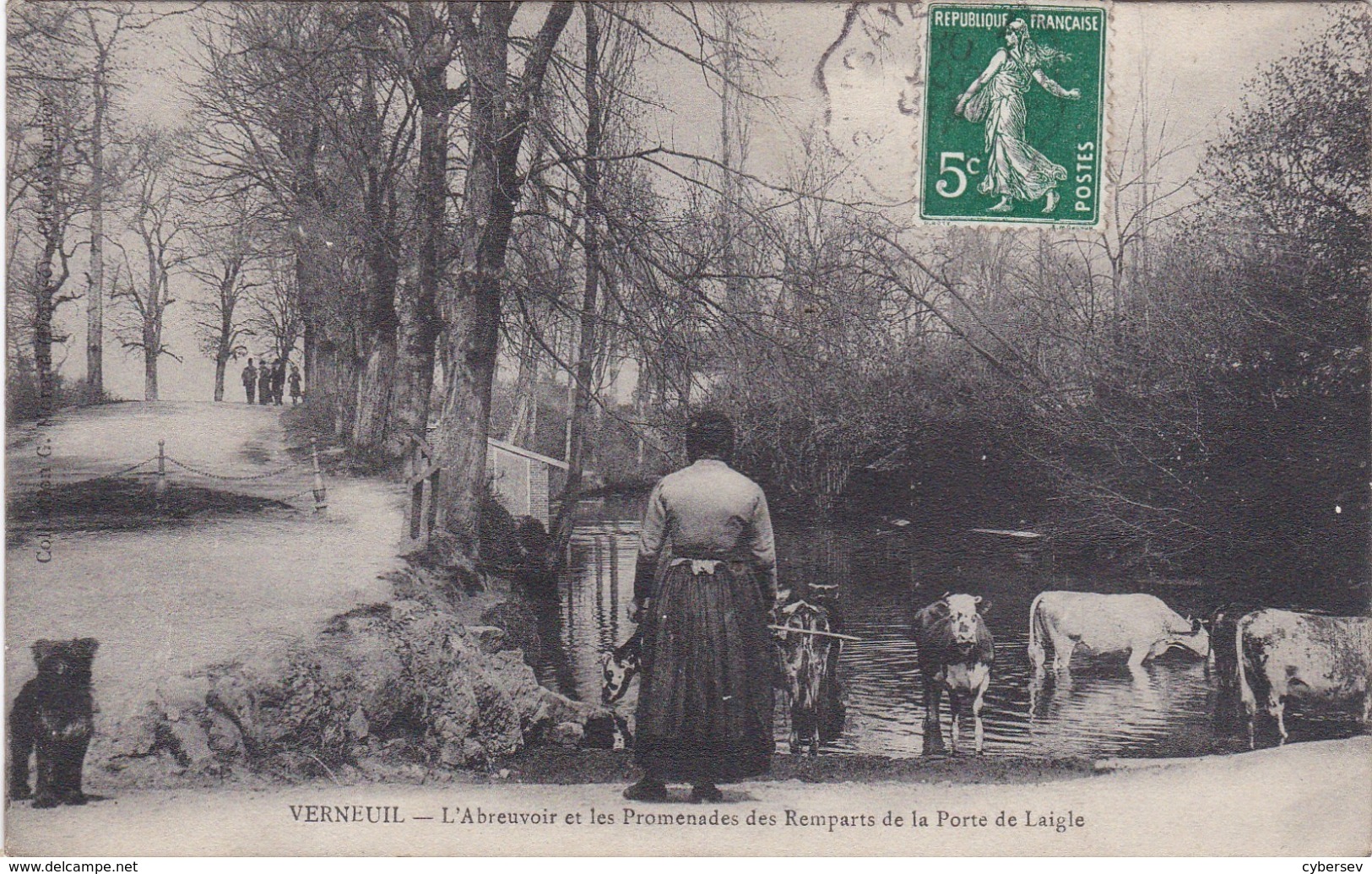 VERNEUIL - L'Abreuvoir Et Les Promenades Des Remparts De La Porte De L'Aigle - Vaches - Verneuil Sur Seine