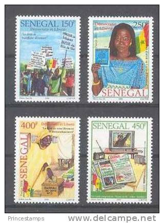 Senegal (2006)  /  Democracy - Democratie - Democracia - Vote - Voto - Radio - TV - Other & Unclassified