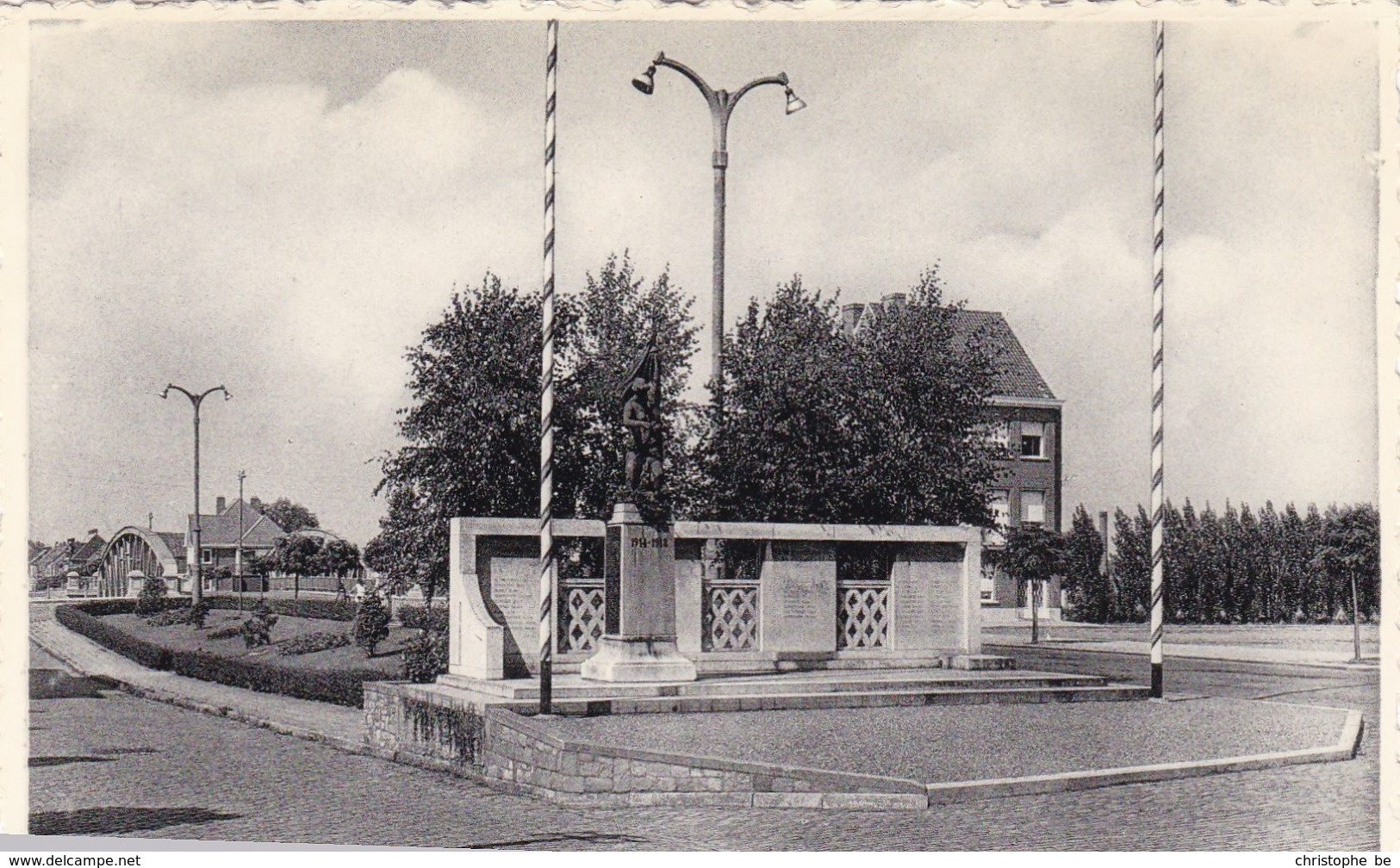 Harelbeke, Heldenmonument 1914-1918 En 1940-1945 (pk61947) - Harelbeke