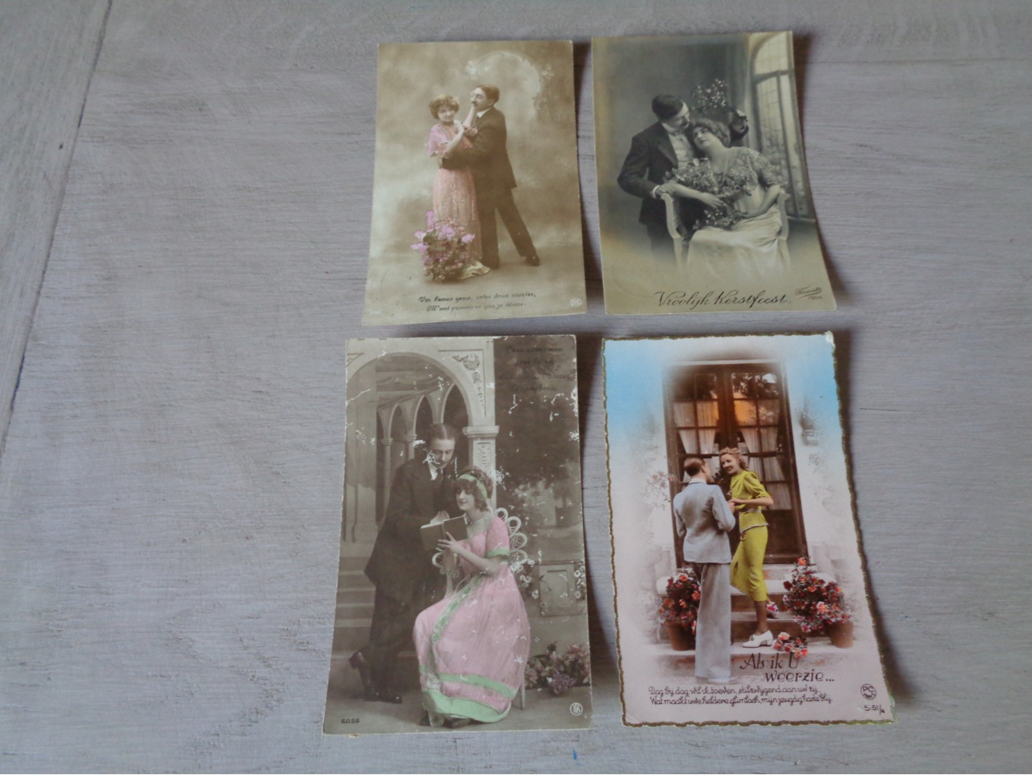 Beau lot de 60 cartes postales de fantaisie  couples  couple    Mooi lot van 60 postkaarten fantasie  koppel - 60 scans