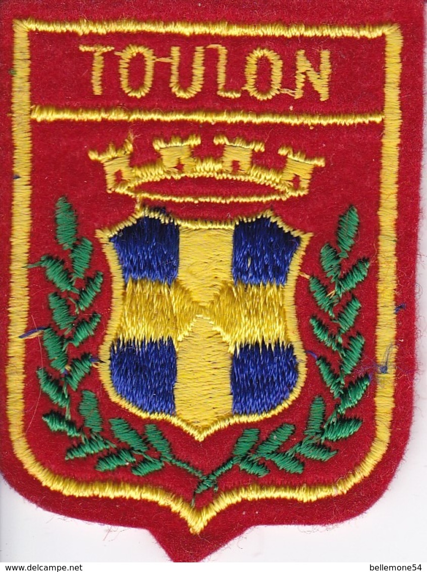 ECUSSON - TISSU BRODE  - TOULON - Dimension: 5CMS X 6CMS - Patches