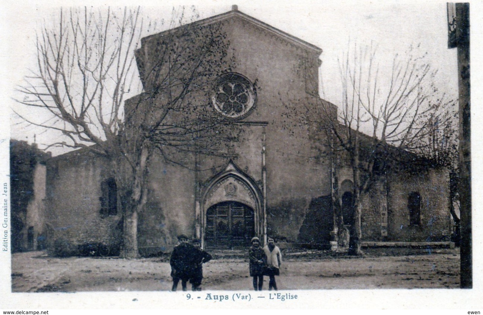 Aups. L'Eglise. (Animée) - Aups