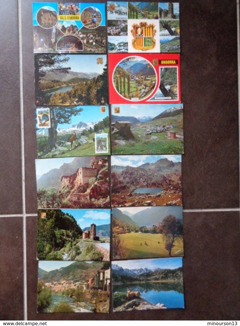 169 CARTES D'ANDORRE DONT 108 AVEC TIMBRES + 1 CARNET TIMBRES NEUFS