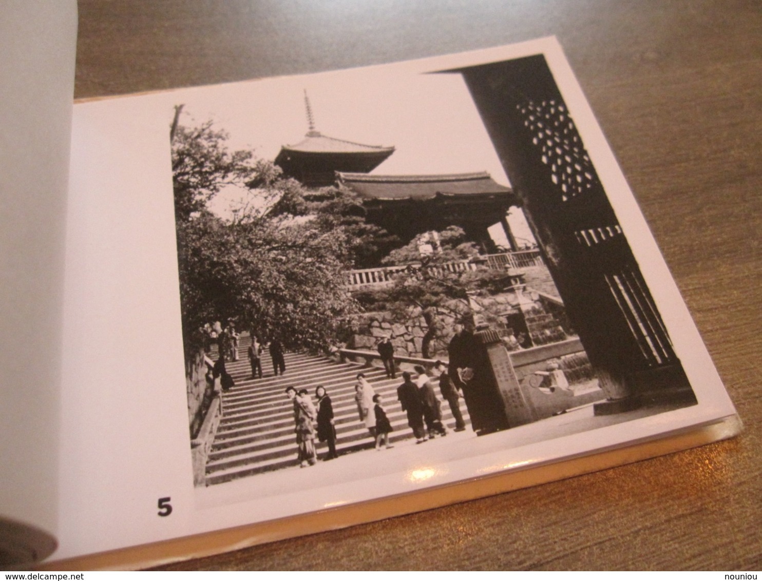 Rare antique booklet photographs photo KYOTO Japan Torii at Heian Shinto Priests Geisha Maiko Higashi Kiyomizu Kinkakuji
