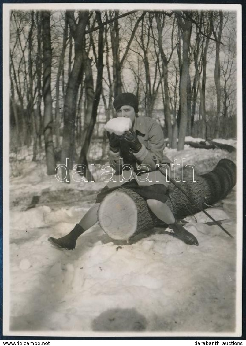 1929. Március 10. Kinszki Imre (1901-1945) Budapesti Fotóművész Hagyatékából, Jelzés Nélküli, De A Szerző által Datált,  - Sonstige & Ohne Zuordnung