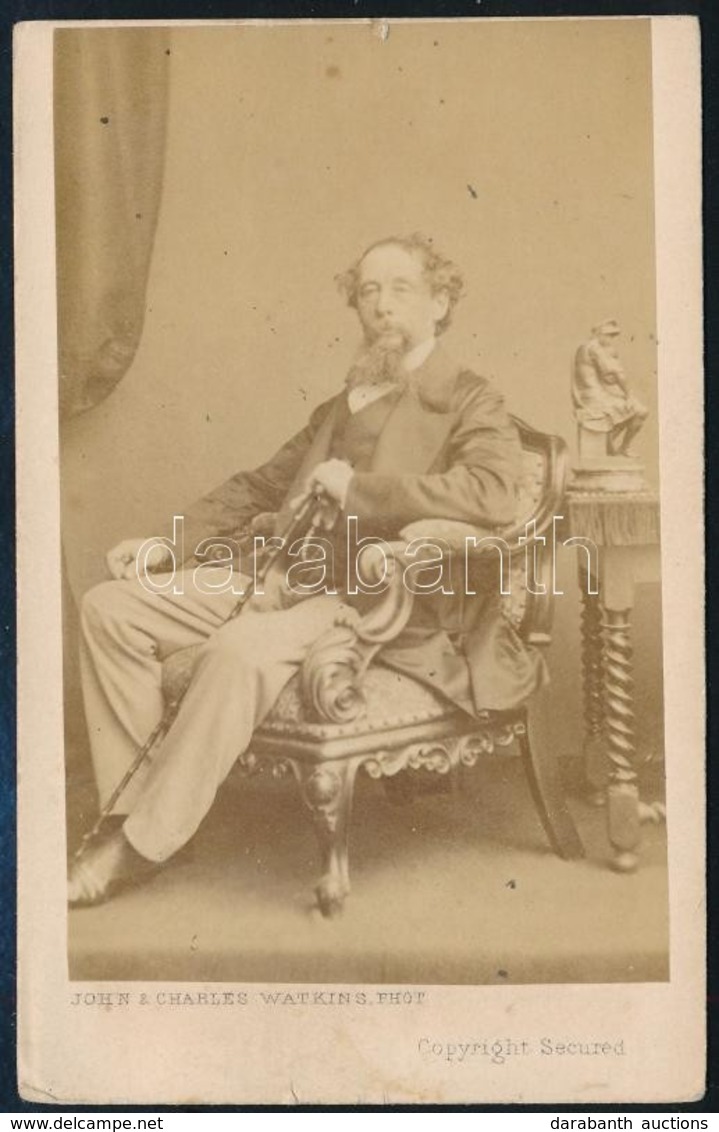 Cca 1860 Charles Dickens (1812-1870) író, Keményhátú Fotó, Karton Teteje Levágva, 10×6 Cm / Charles Dickens  English Wri - Sonstige & Ohne Zuordnung