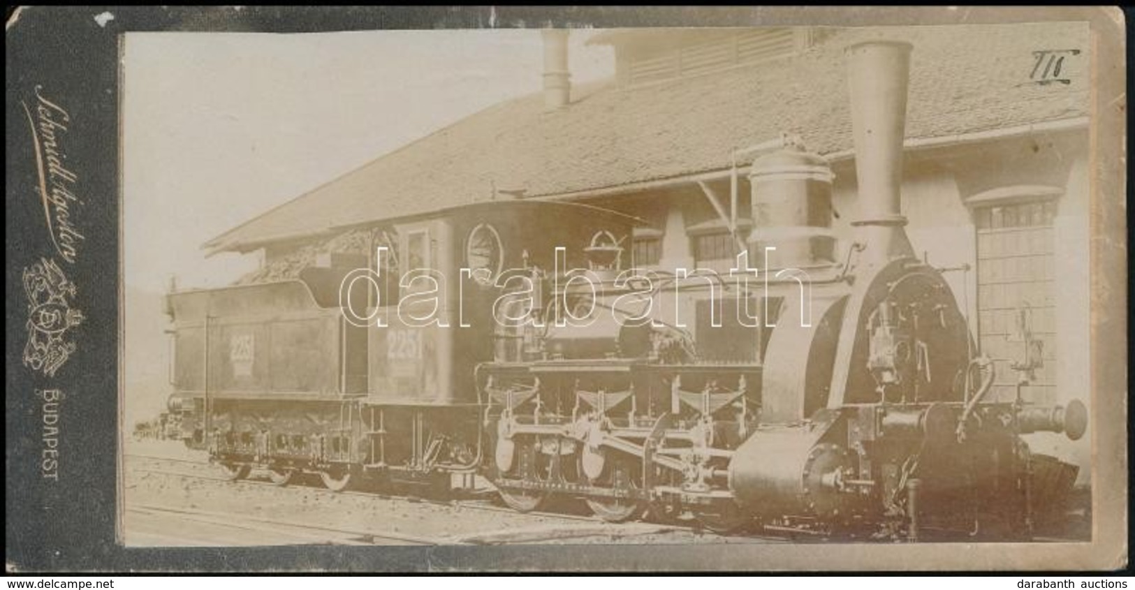 Cca 1911 A 326-os Sorozat 2251-es Pályaszámú Gőzmozdonya, Keményhátú Fotó Schmidt Ágoston Műterméből, 8×16 Cm - Autres & Non Classés