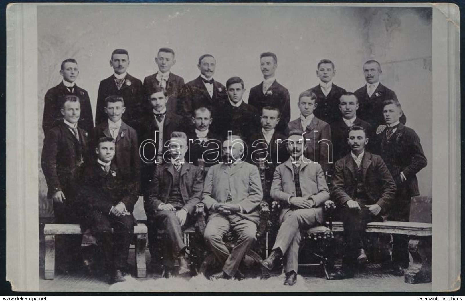 1904 Az Egri Vincellér Iskola Végzett Hallgatói és Tisztikara. Feliratozott Fotólap - Sonstige & Ohne Zuordnung