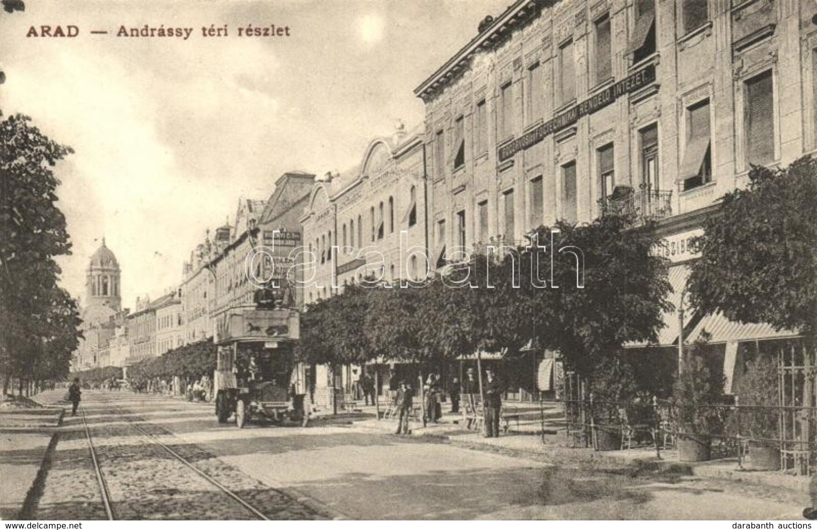 T2 Arad, Andrássy Tér, Fogorvosi és Fogtechnikai Rendelőintézet, Weisz, Nádler és Kilényi üzlete, Emeletes Busz / Square - Non Classés