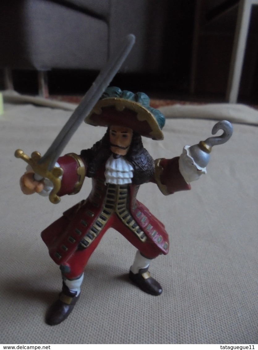 Figurine Papo 2004 Capitaine Crochet China - Other & Unclassified