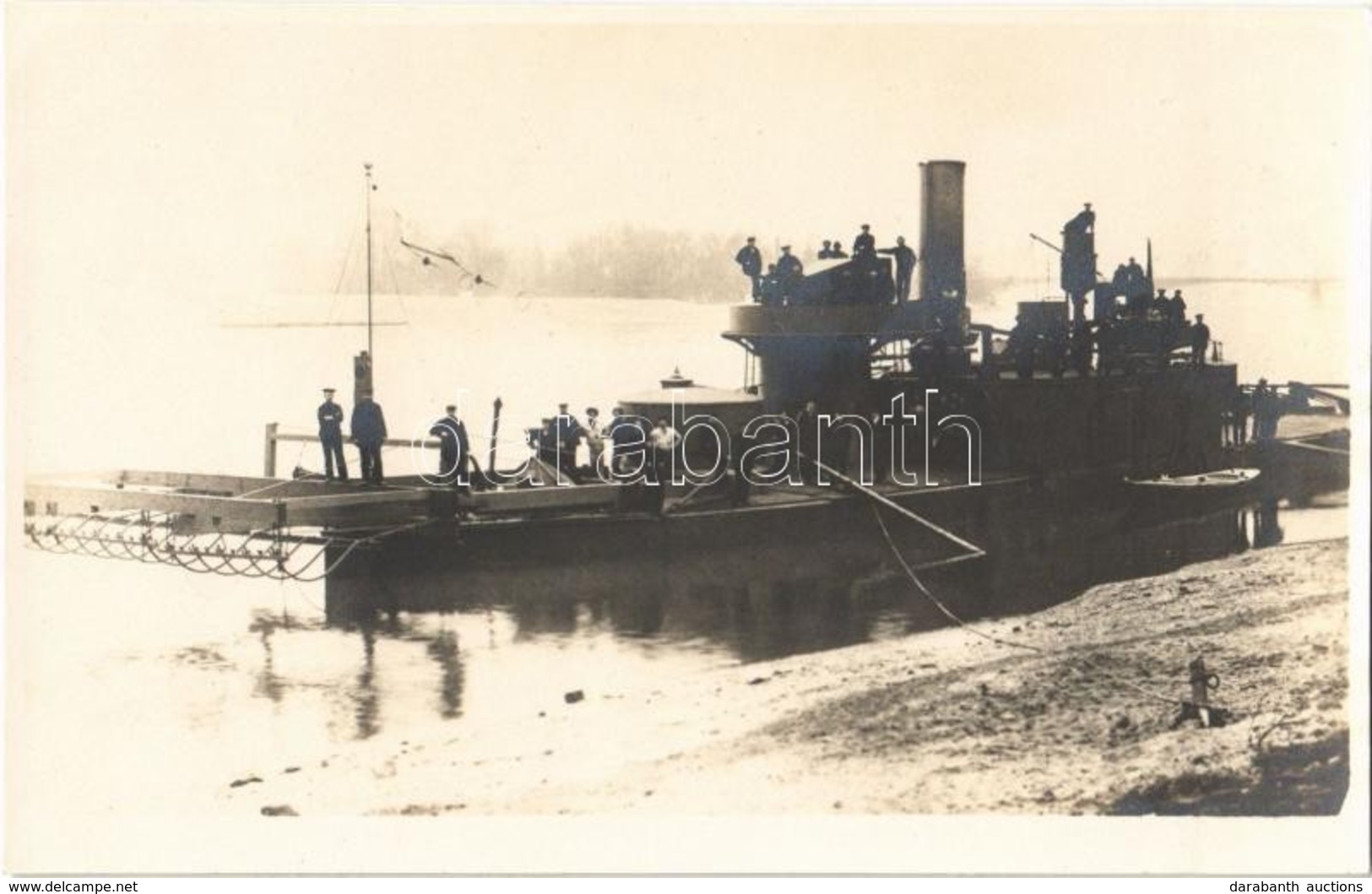 * T1/T2 1915 Budapest, SMS Körös Osztrák-magyar Haditengerészet Monitora Télen A Kikötőben, Legénység A Fedélzeten. Duna - Non Classés