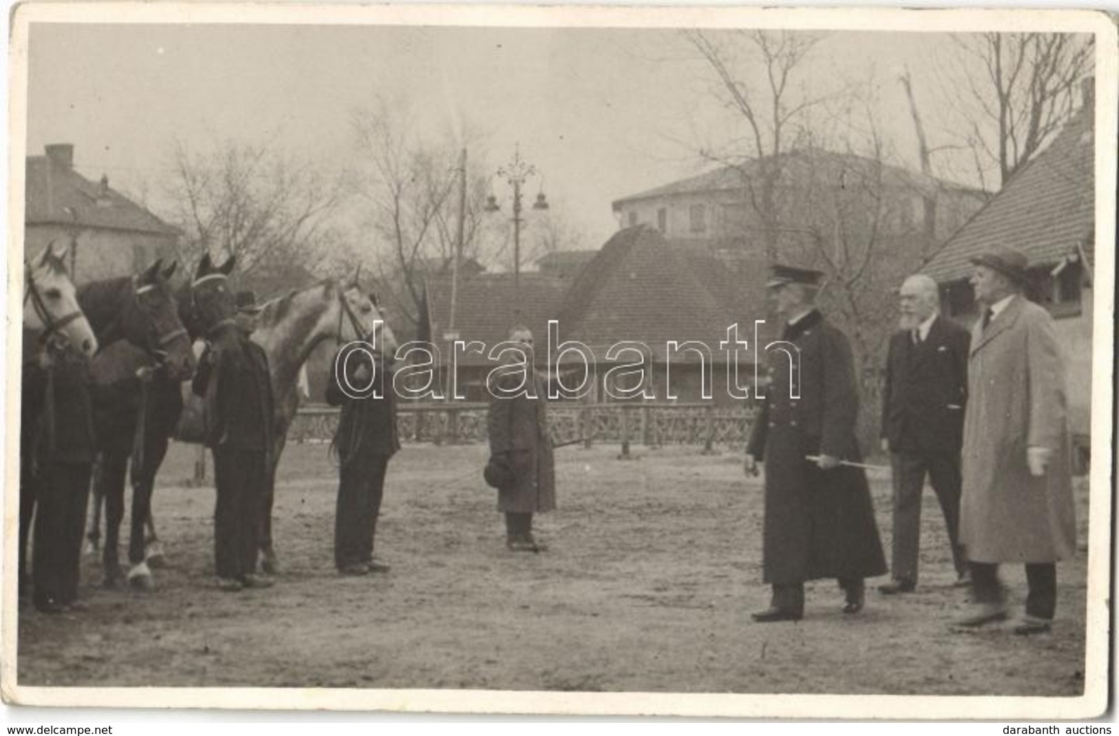 ** T2/T3 Horthy Miklós Bevonuláskor Egy Felszabadított Város Fő Terén / Horthy During The Entry Of The Hungarian Troops  - Ohne Zuordnung