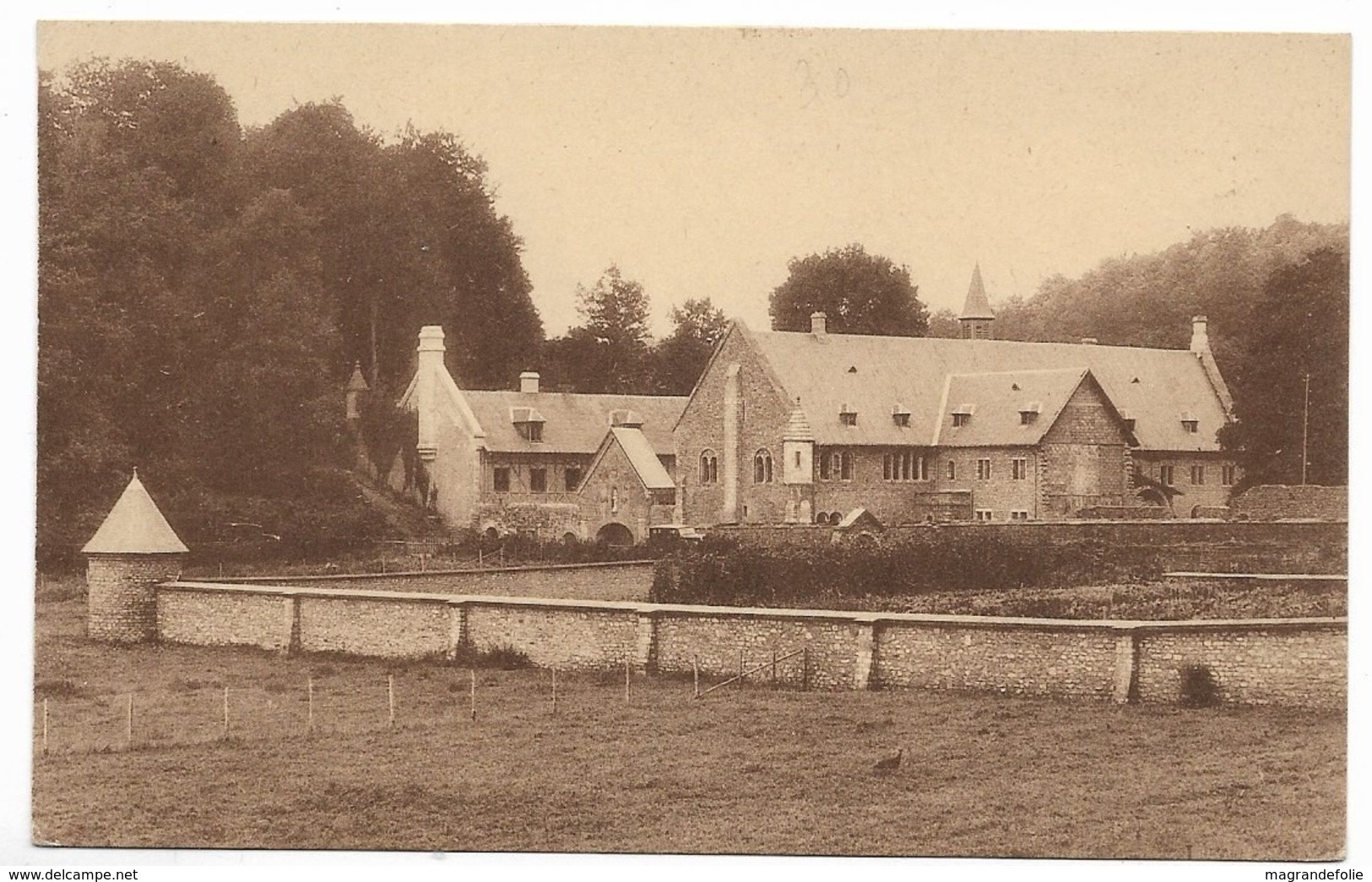 CPA PK  ABBAYE D'ORVAL  BATIMENT D'ENTREE  POTERIE ET BRASSERIE DE L'ABBAYE - Autres & Non Classés