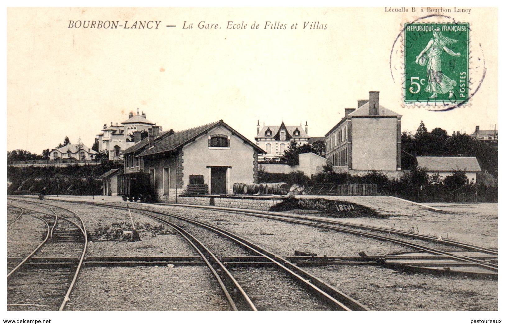 71 BOURBON LANCY - La Gare Et L'école De Filles - Otros & Sin Clasificación