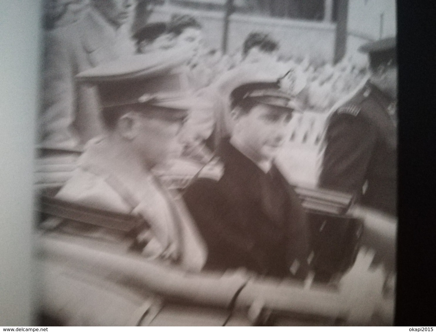 EXPOSITION INTERNATIONALE ET UNIVERSELLE DE BRUXELLES DE 1958  UN LIVRE +  UN LIVRET CONGO 58 BELGIQUE