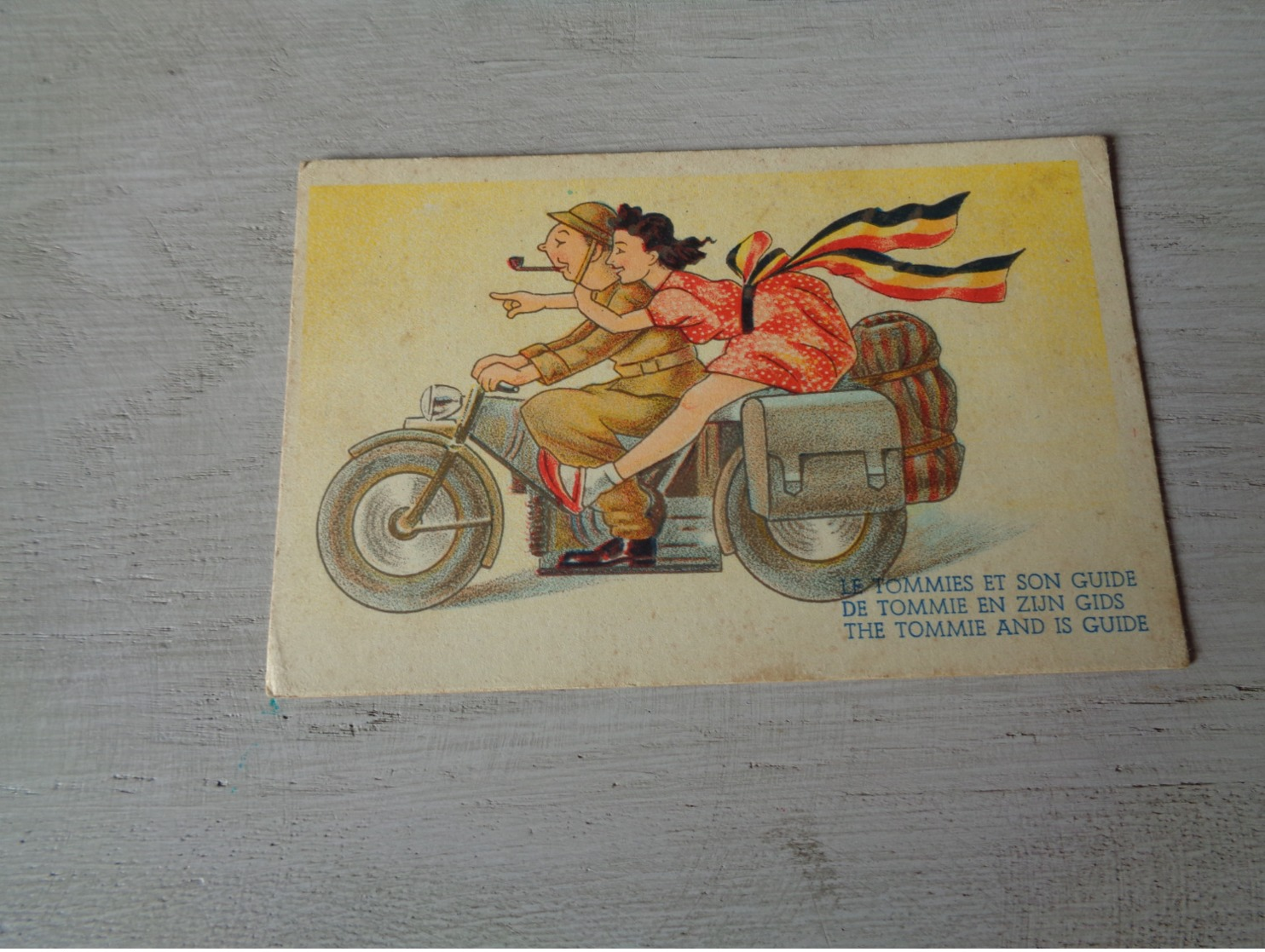 Carte ( 368 ) Fantaisie  Fantasie - Thème Moto  Motorfiets  -  Libération  Bevrijding - Motorbikes