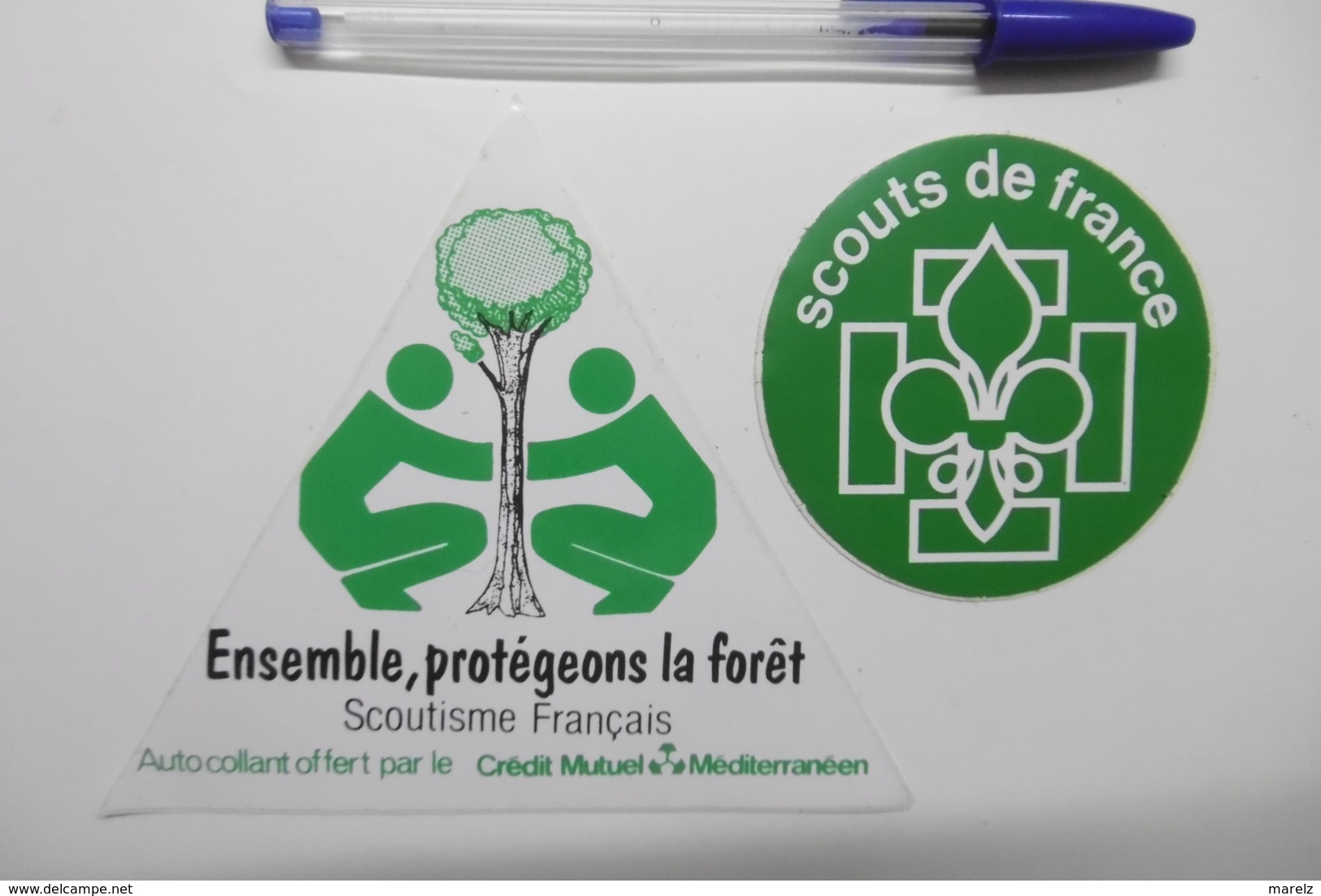 Autocollants Stickers - Scouts De France "Protégeons LA FORÊT" Le Scoutisme Français Et Le Crédit Mutuel Méditerranéen - Adesivi