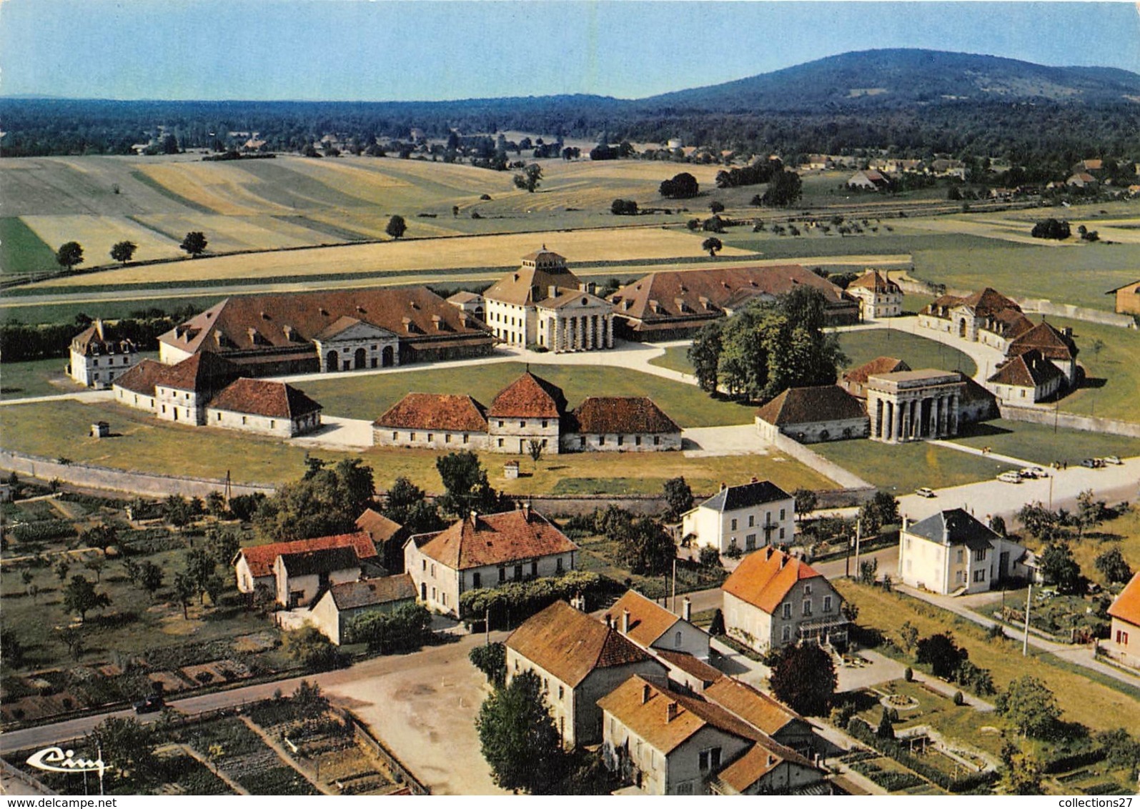 25-ARC-ET-SENANS- VUE D'ENSEMBLE AERIENNE , LAS SALINS ROYALES - Mouthe