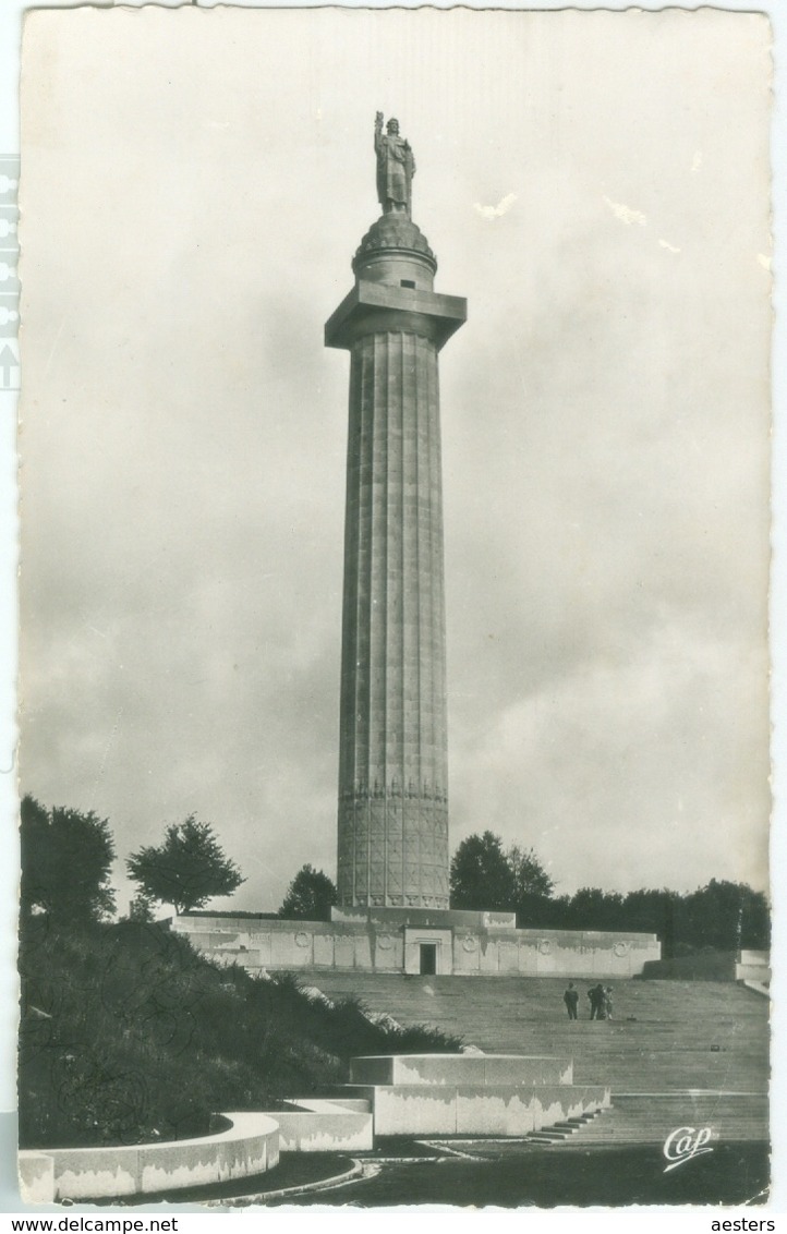 Montfaucon 1959; Le Monument Américain - Non Voyagé. (C.A.P. - Paris) - Clermont En Argonne