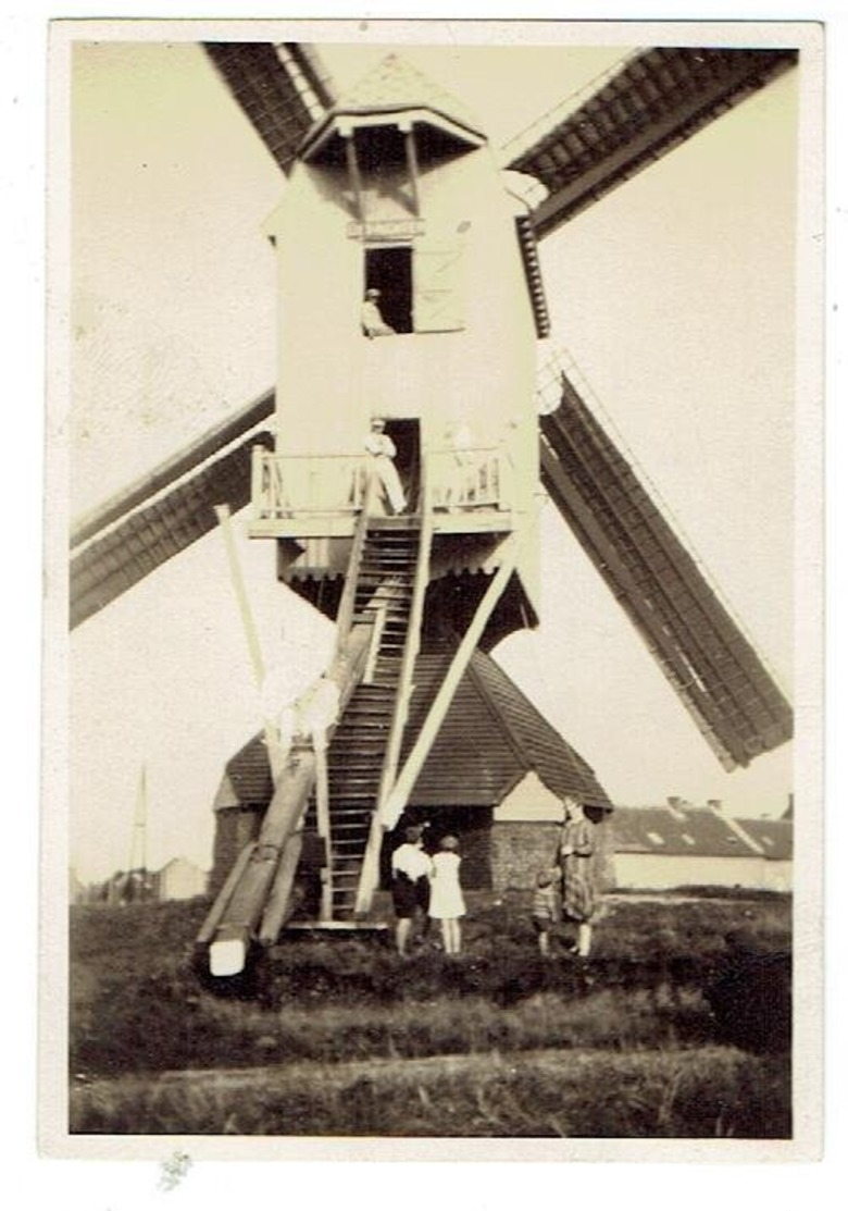 MEESWIJK - LEUTH - Maasmechelen - Molen De Wachter - 6 Kleine Foto's Van De Molen - Maasmechelen