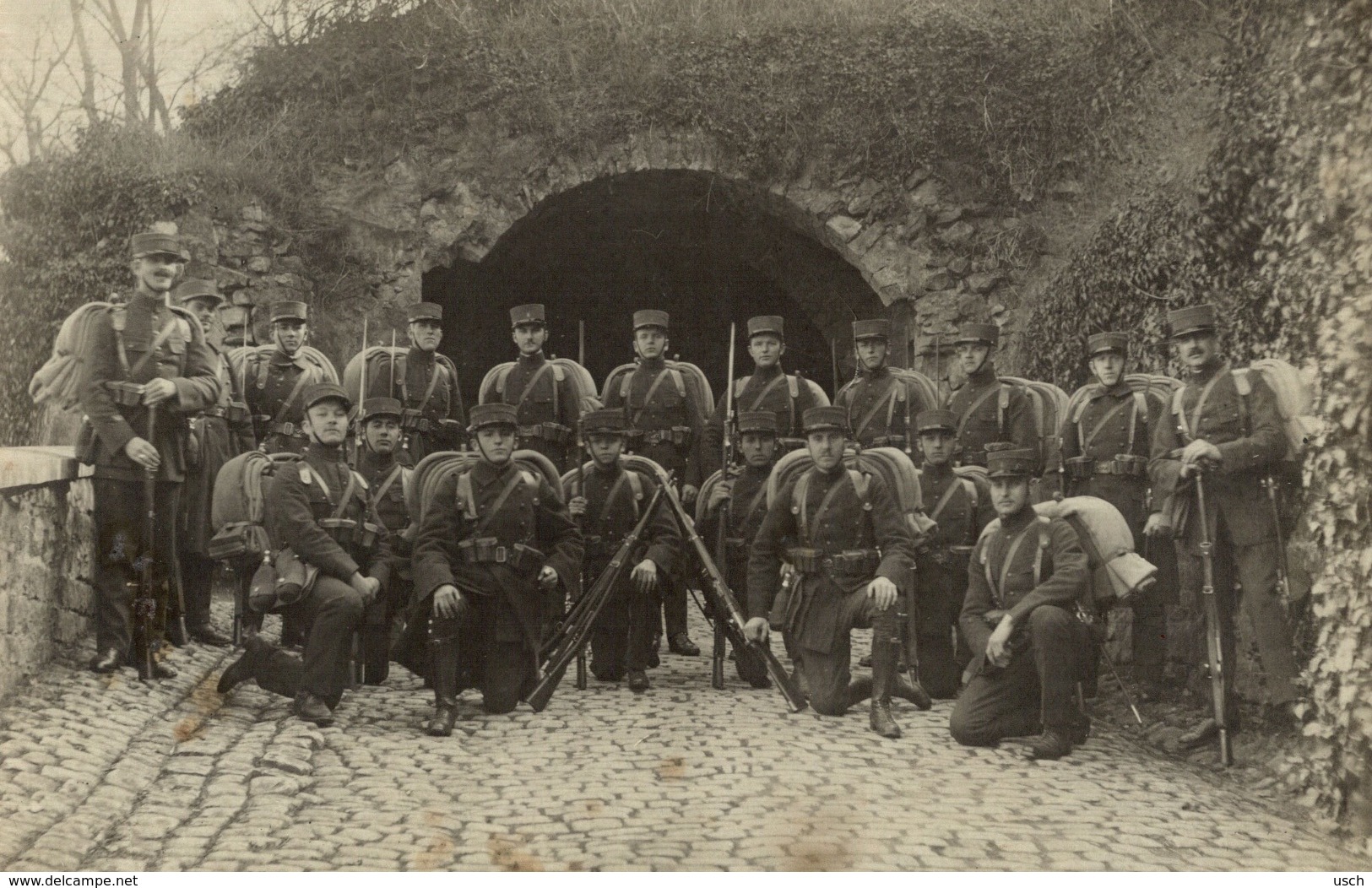 Cpa LUXEMBOURG - Carte-photo, Les Soldats De La Cie Des Volontaires En Tenue De Campagne - Luxemburg - Town