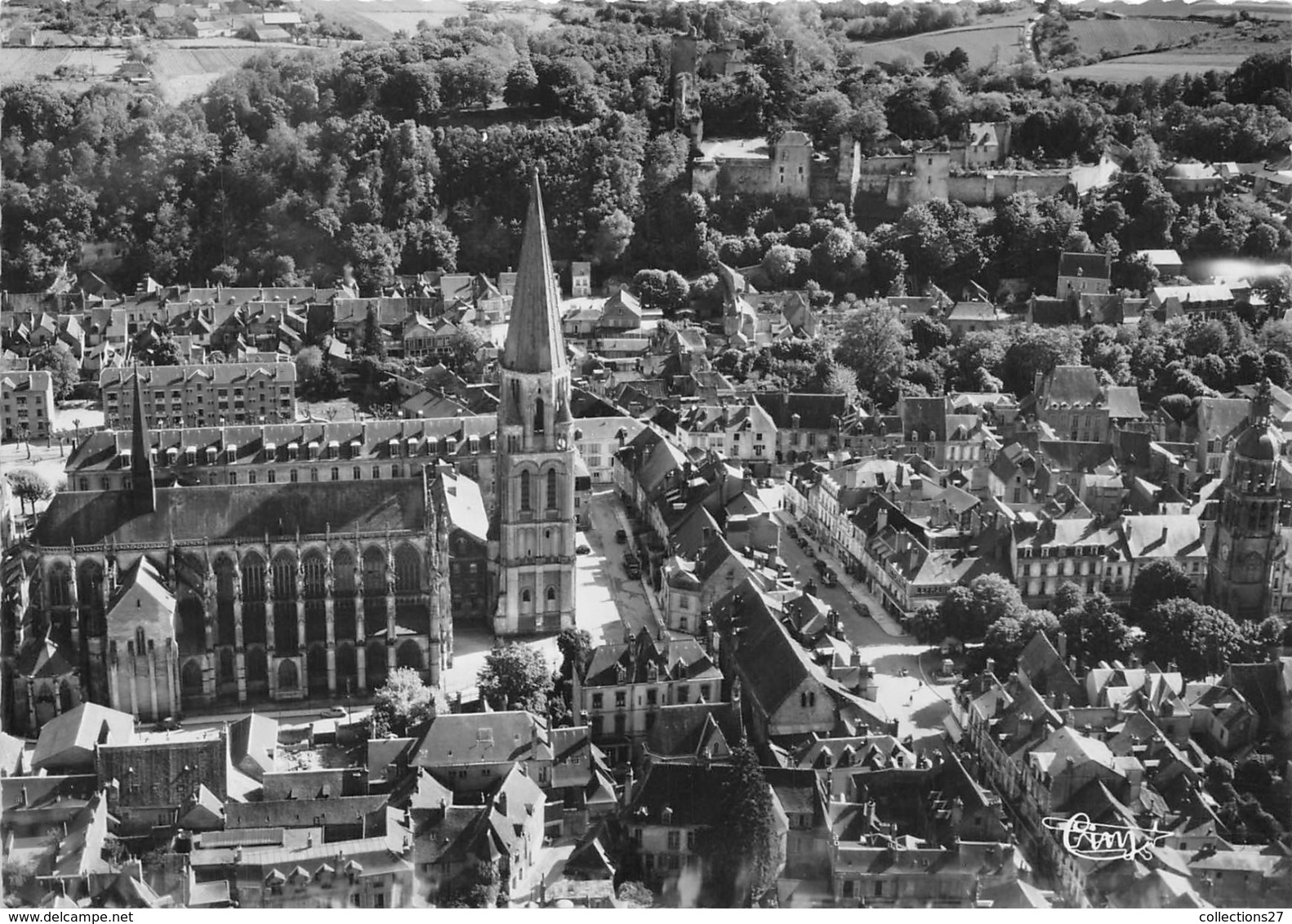 41-VENDÔME- VUE AERIENNE , ABBAYE EGLISE DE LA TRINITE - Vendome