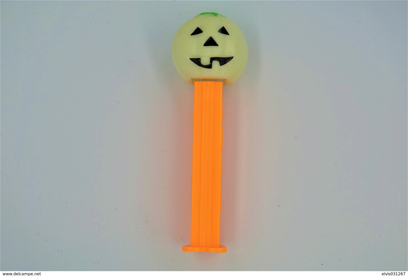 Vintage PEZ DISPENSER : POLLY PUMPKIN TYPE C RARE GLOW IN THE DARK - Halloween - 1980 - Us Patent L=11cm - Figuren