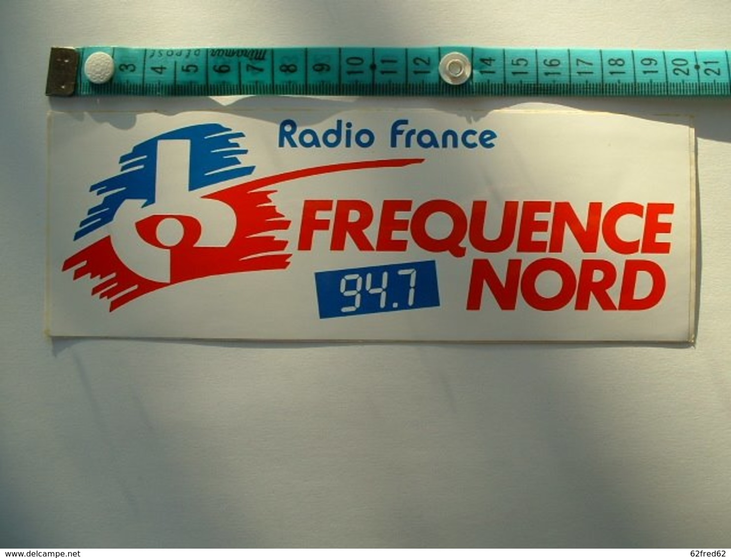 AUTOCOLLANT RADIO FRANCE FREQUENCE NORD - Aufkleber