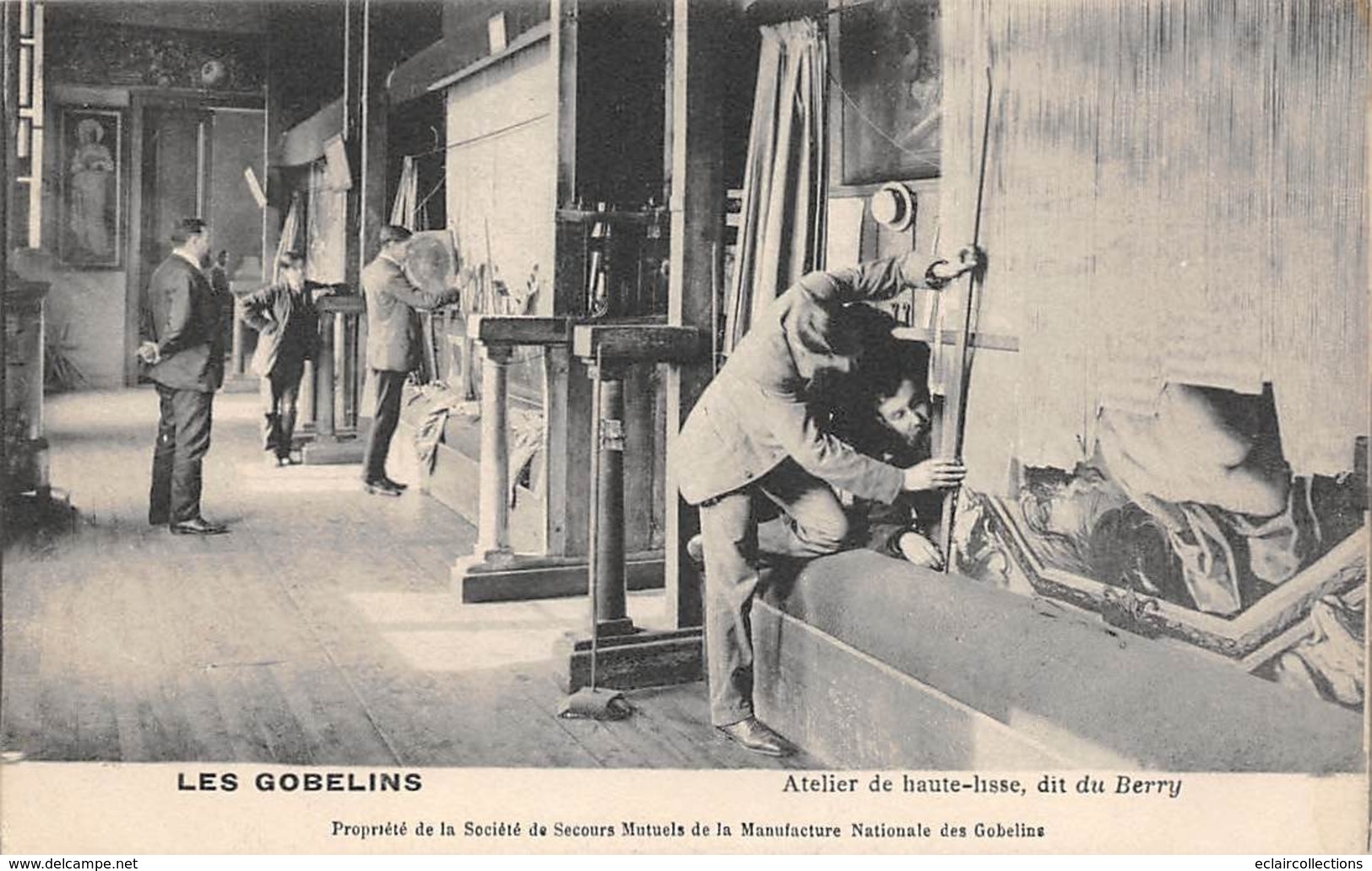 Thème  Métiers . Tapisserie.Tannerie. Manufacture Des Gobelins . Atelier  Haute Lisse  Dit Du Berry        (voir Scan) - Artisanat