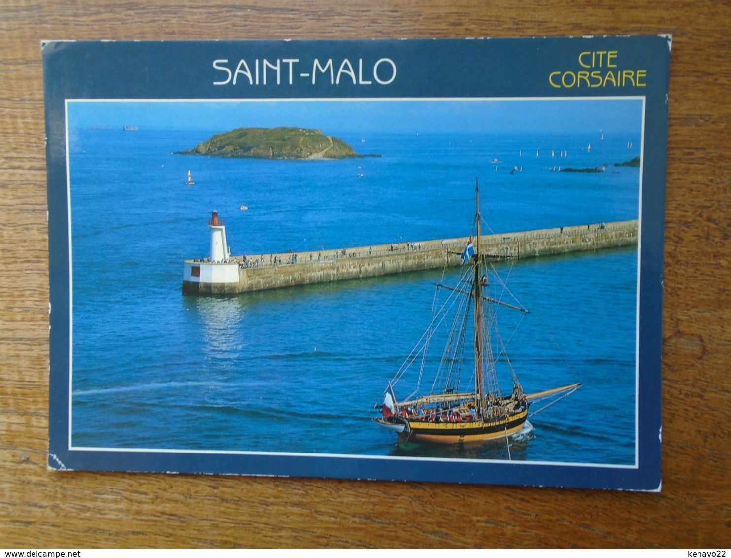 Saint-malo , Vieux Gréement Devant Le Grand Môle Et Le Grand Bé - Saint Malo