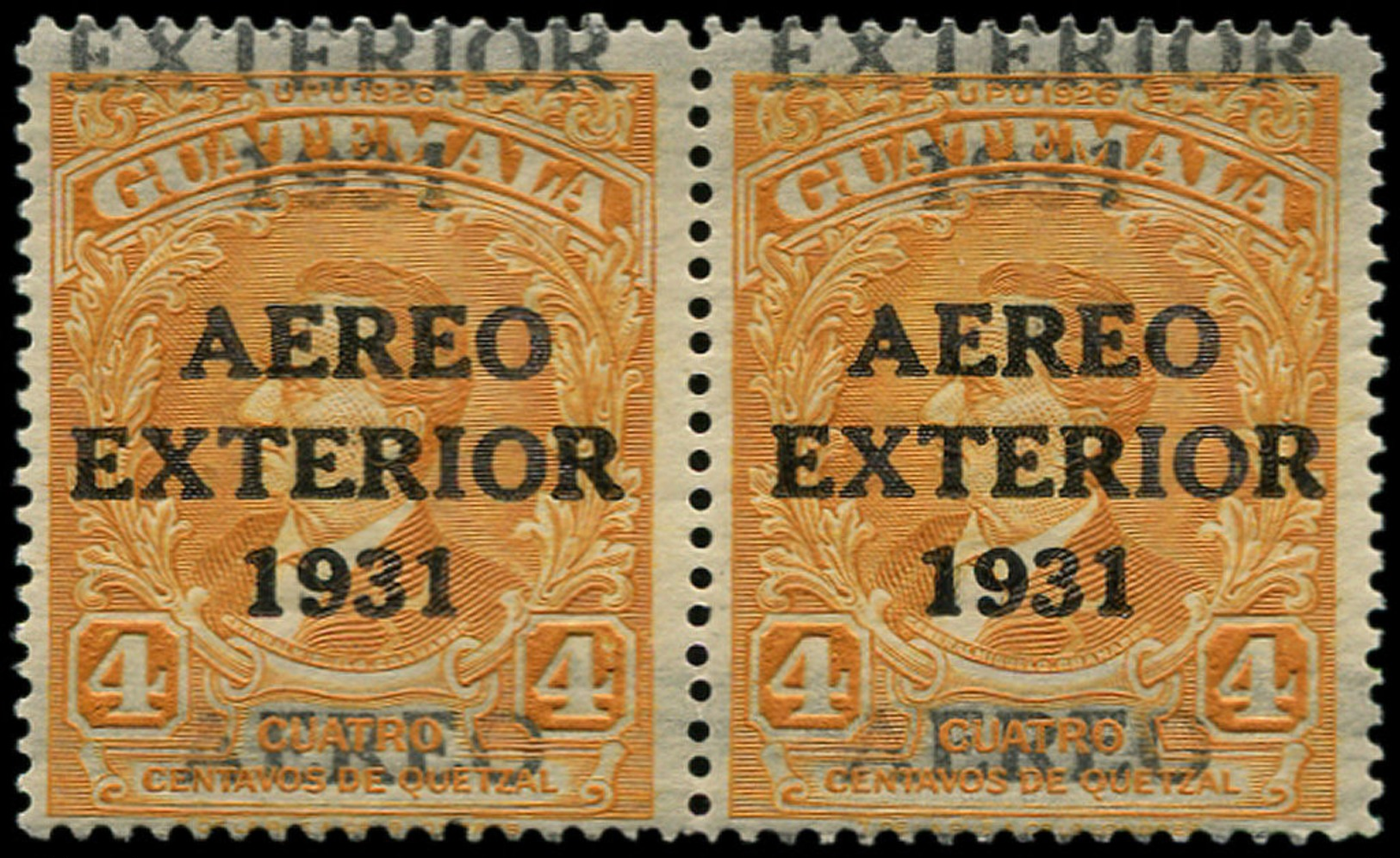 ** GUATEMALA - Poste Aérienne - 12, Double Surcharge, Paire Type I + II: 4c. Exterior 1931 - Guatemala