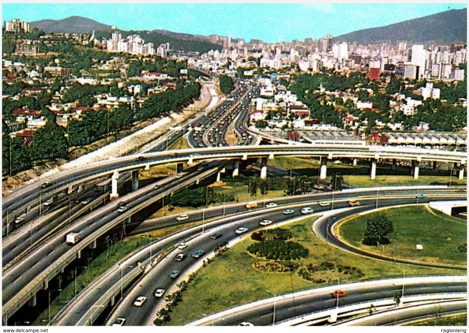 VENEZUELA - Caracas - Distribuidor De Autopistas "El Ciempies" - 1979 - Venezuela