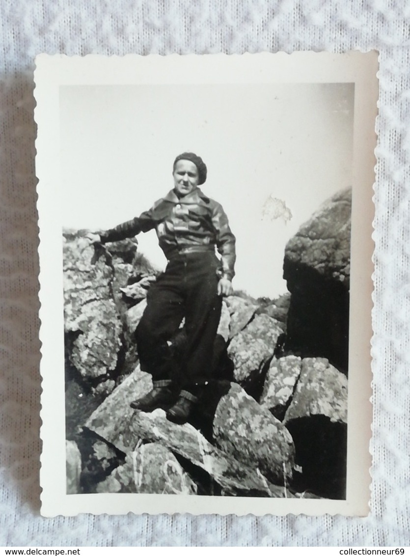 19 Photos Originale D'un Groupe / Soldats Camps Chantier De Jeunesse Français 1940 Pendant L'occupation - Guerre, Militaire