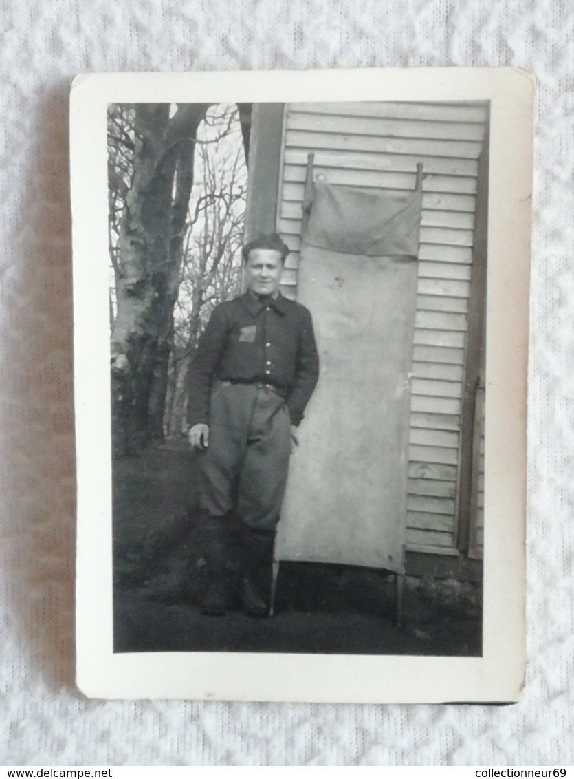 19 photos originale d'un groupe / Soldats Camps Chantier de Jeunesse Français 1940 pendant l'occupation