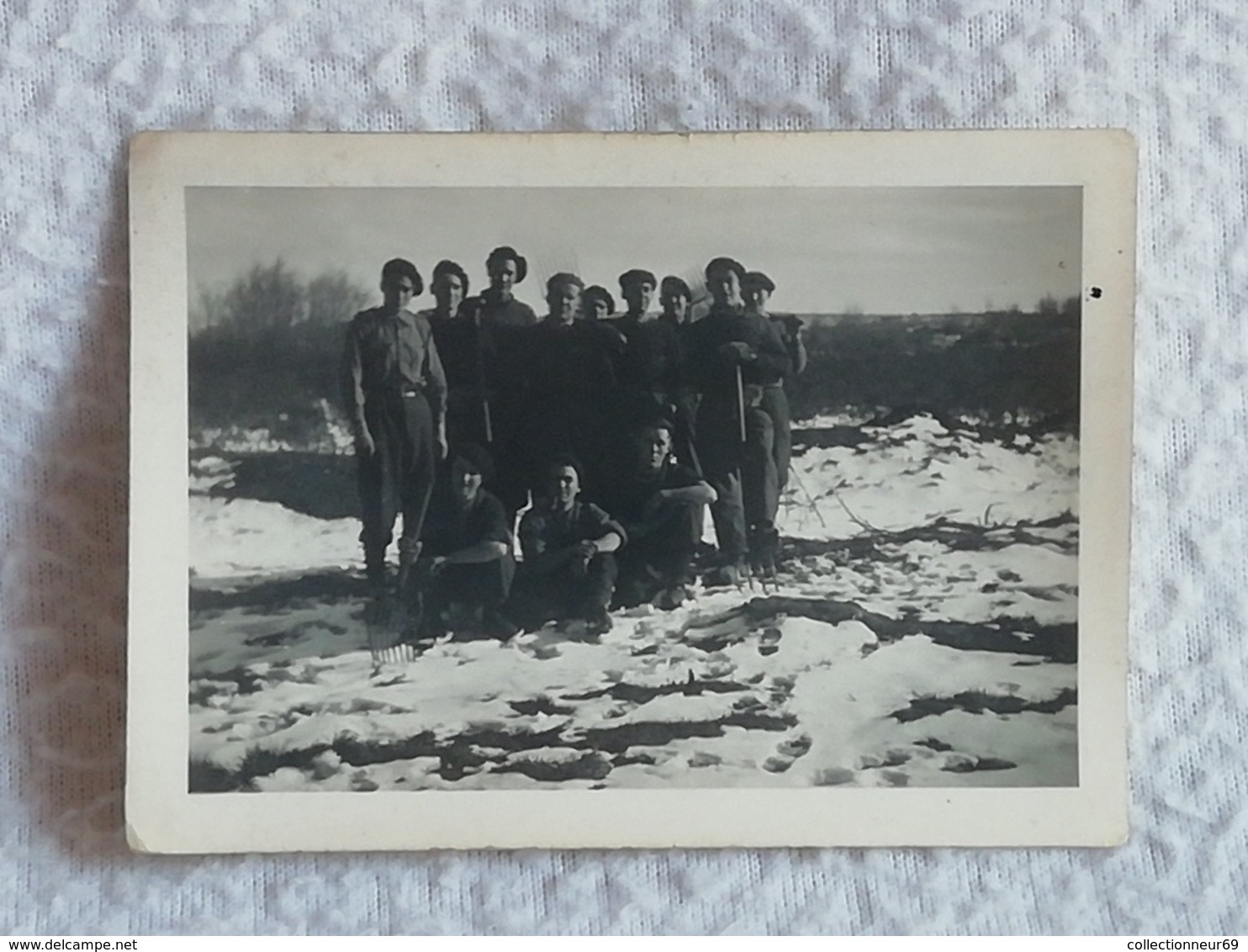 19 photos originale d'un groupe / Soldats Camps Chantier de Jeunesse Français 1940 pendant l'occupation