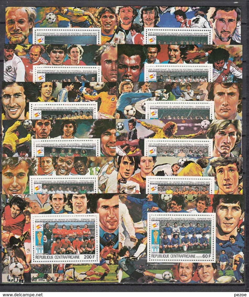 Football / Soccer / Fussball - WM 1982:  Central Afrika  12 SoBl  ** - 1982 – Espagne