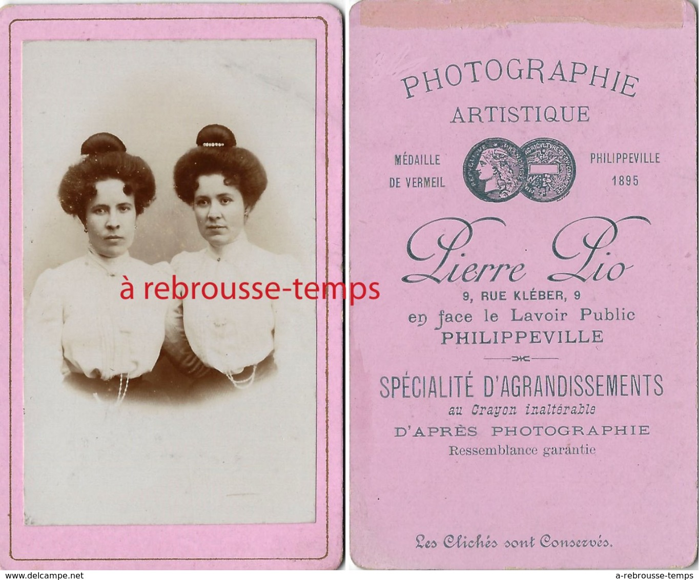 ALGERIE-Amusante CDV- Femmes Jumelles-Bel état-photo Pierre PIO Rue Kléber En Face Lavoir à Philippeville - Old (before 1900)