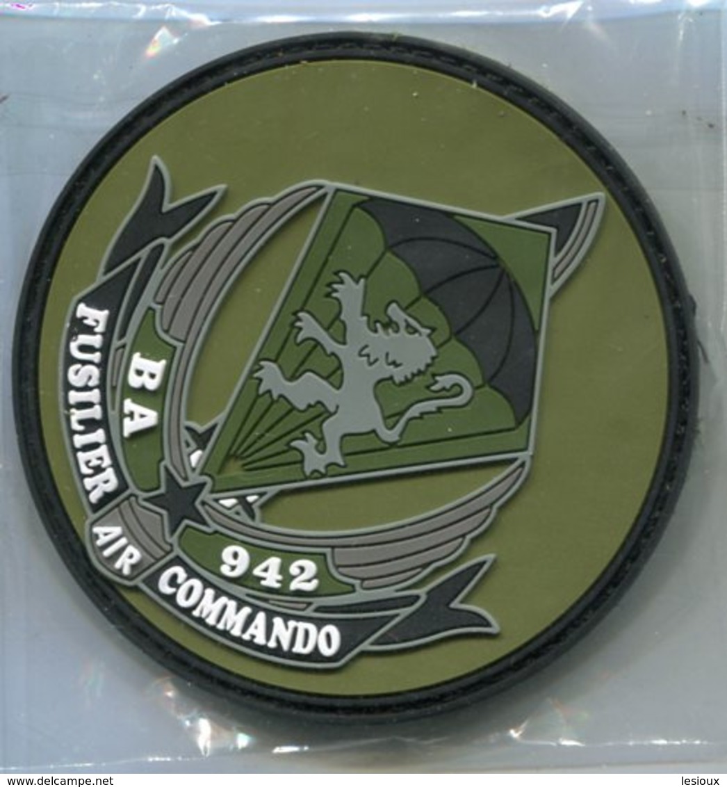 PA87 PATCH ECUSSON PLASTIFIE AIR AVIATION BA 942 FUSILIER AIR COMMANDO 80MM SUR VELCRO - Ecussons Tissu