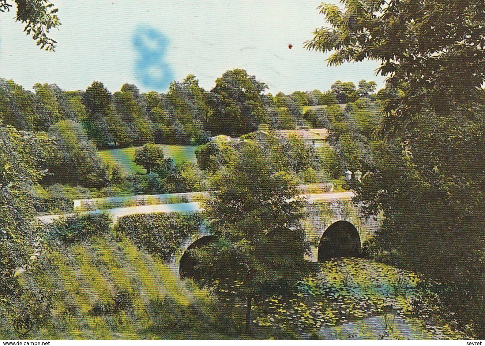 LES LUCS-SUR-BOULOGNE. -  Pont Sur La Boulogne Et Le Village Du Chef Du Pont - Les Lucs Sur Boulogne