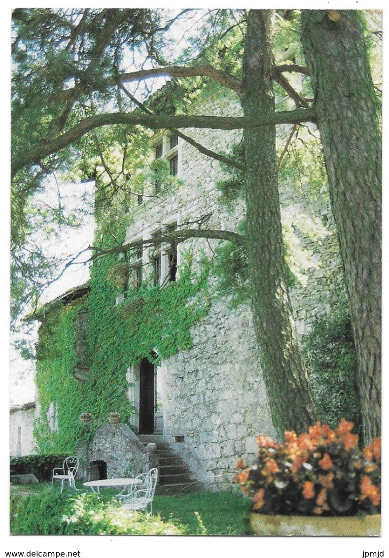 01 - Cité Médiévale De Pérouges - Le Manoir De L'Hostellerie - éd. Cim Combier - Tampon Magasin ARCADIE - Pérouges