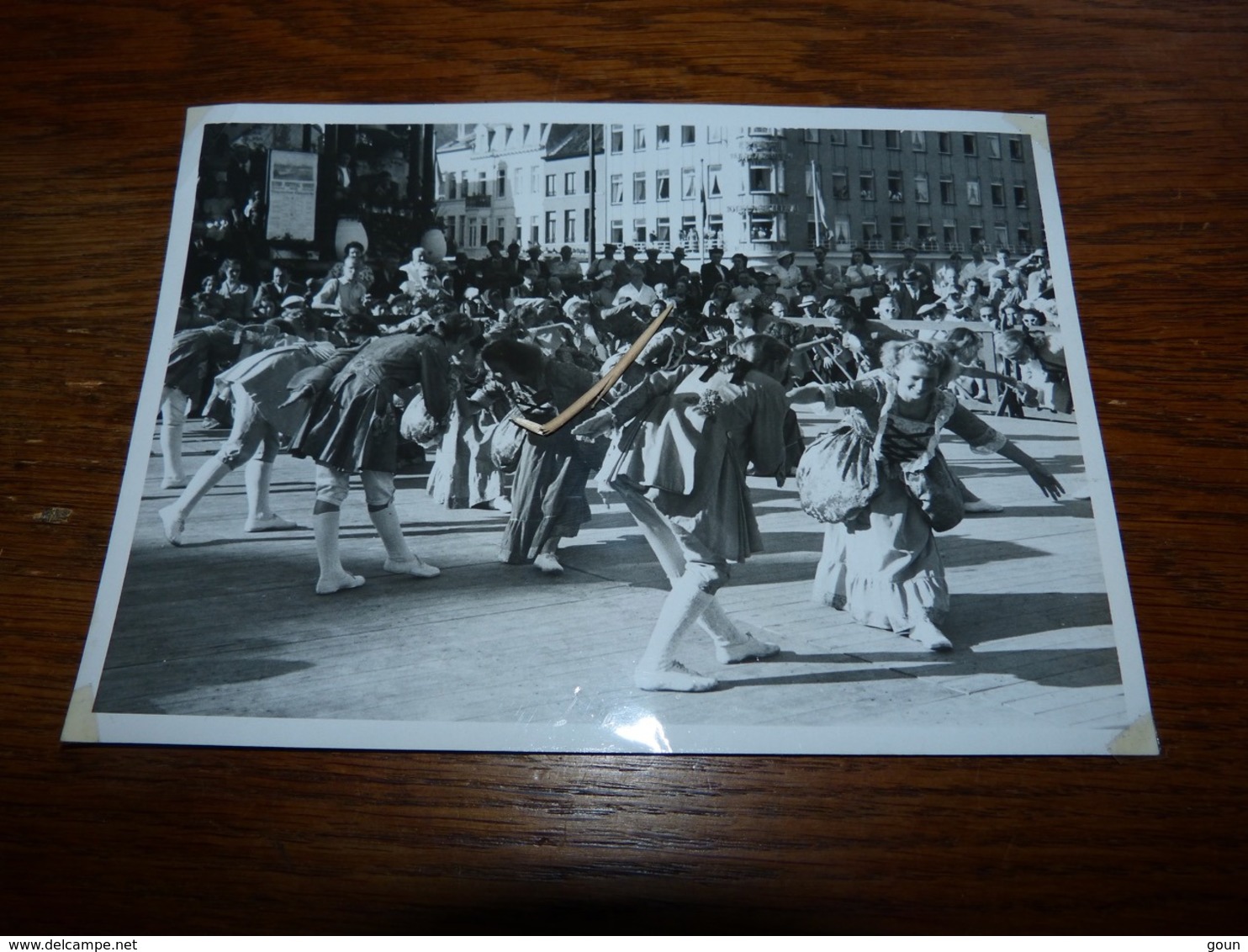 AA'-8 Photo 13x18 Originale Ostende 1949 Parade Festival De La Musique Le Menuet - Lieux