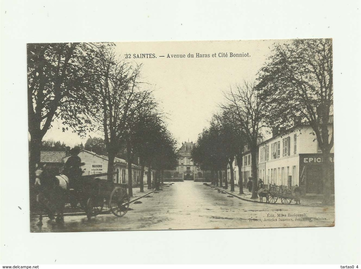 17 - SAINTES - Avenue Du Haras Et Cité Bonniot Animé Bon état - Saintes