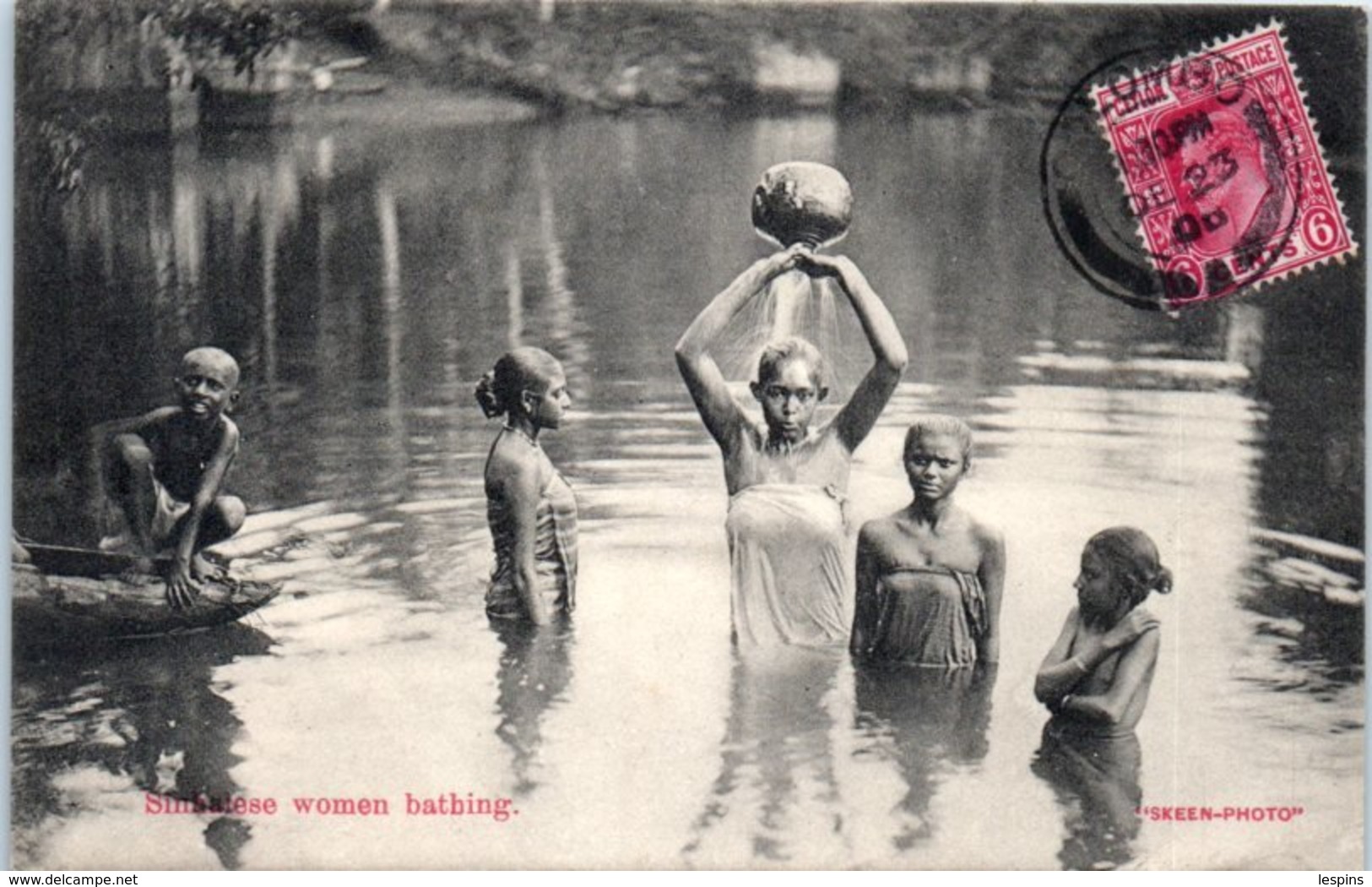 ASIE  - INDE - Sinhalese Women Bathing - Inde