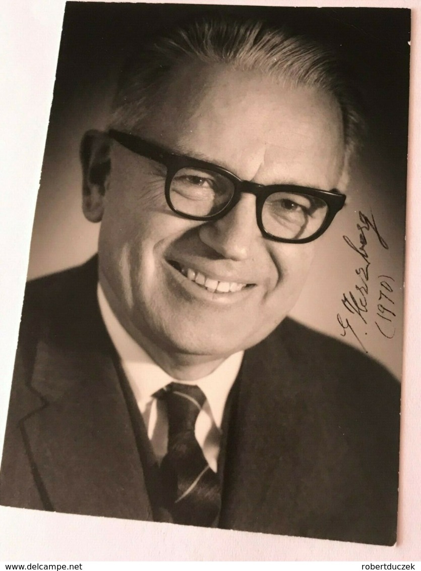 Gerhard Herzberg Physicist Chemist Nobel Prize Photo Autograph Hand Signed 10x15 - Foto Dedicate