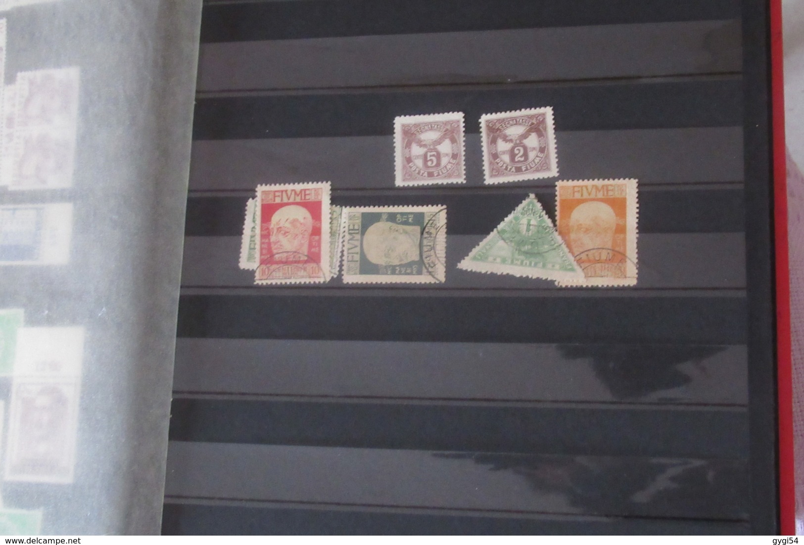 France 2 classeurs oblitérés dans l 1er neufs dans le second  timbres SUISSE  N** MNH  27 SCANS