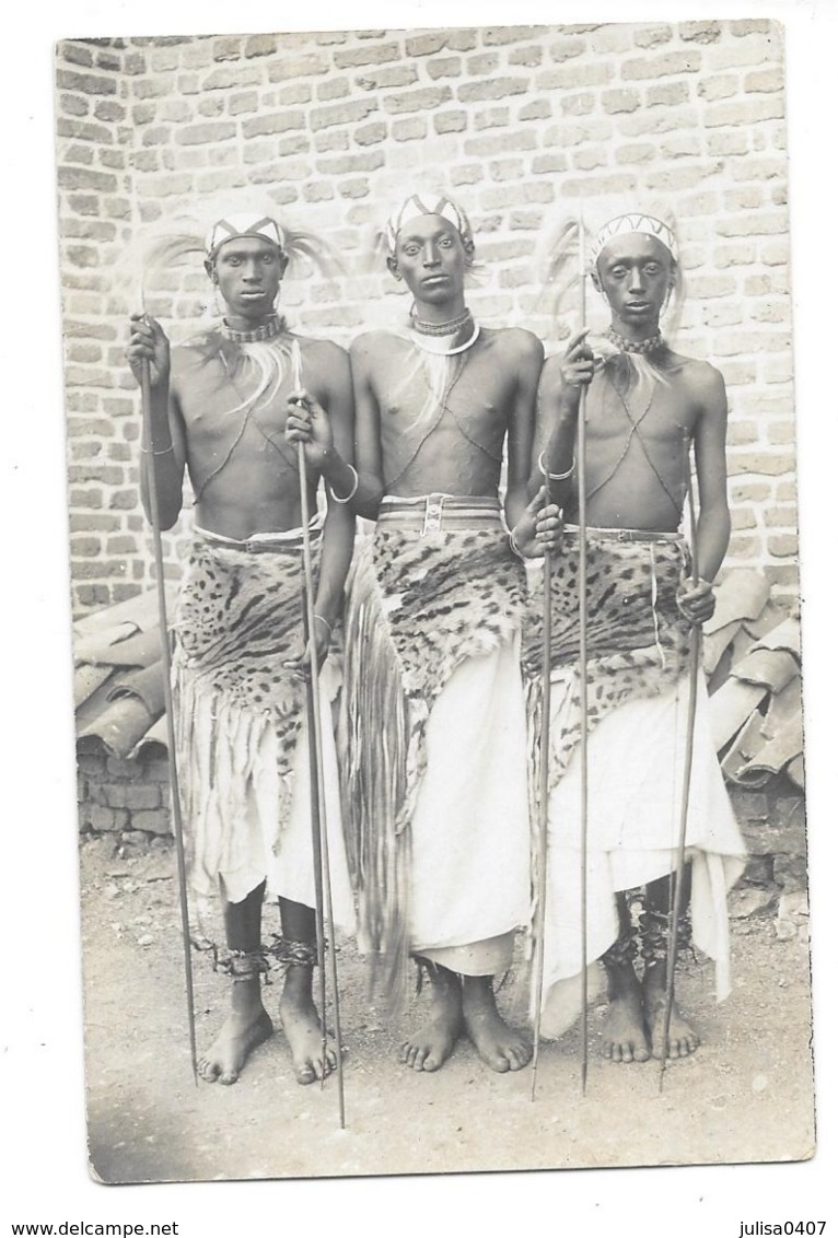 ETHNOLOGIE AFRIQUE NOIRE Carte Photo Types De Guerriers - Non Classés